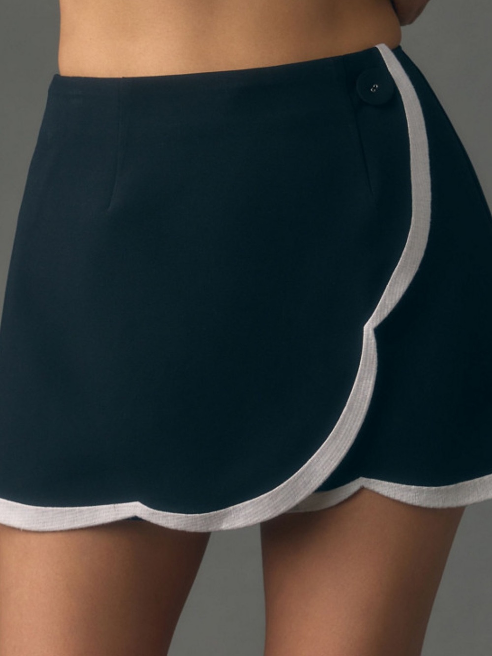 ANTHROPOLOGY MAEVE navy skorts